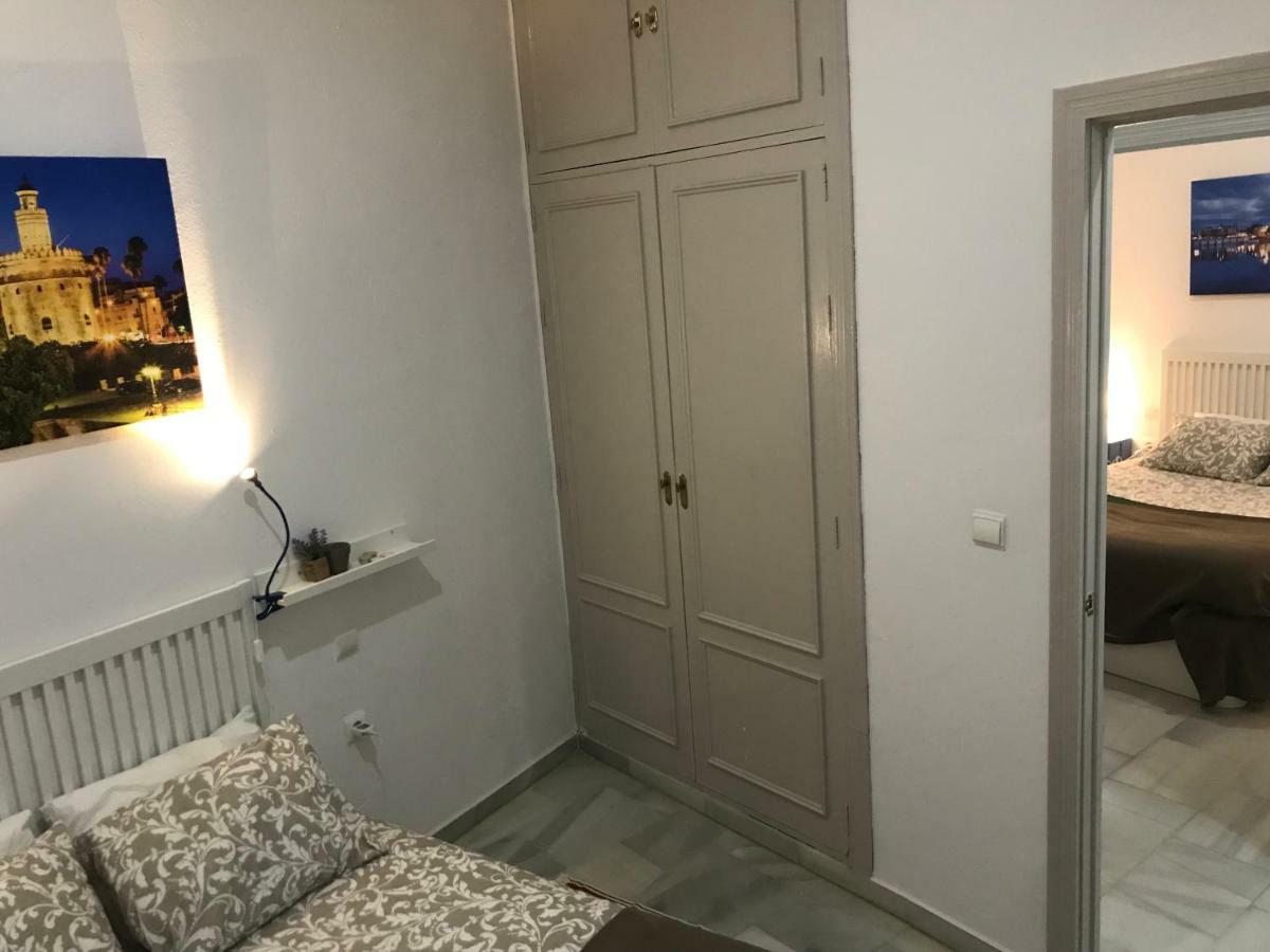 Apartament Santas Patronas Street Center Sewilla Zewnętrze zdjęcie
