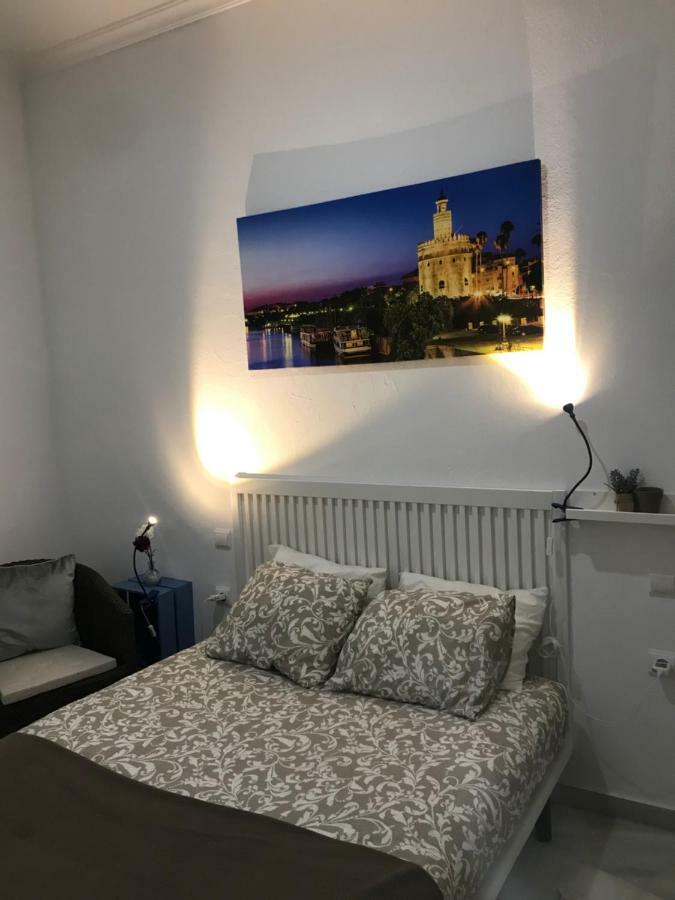 Apartament Santas Patronas Street Center Sewilla Zewnętrze zdjęcie