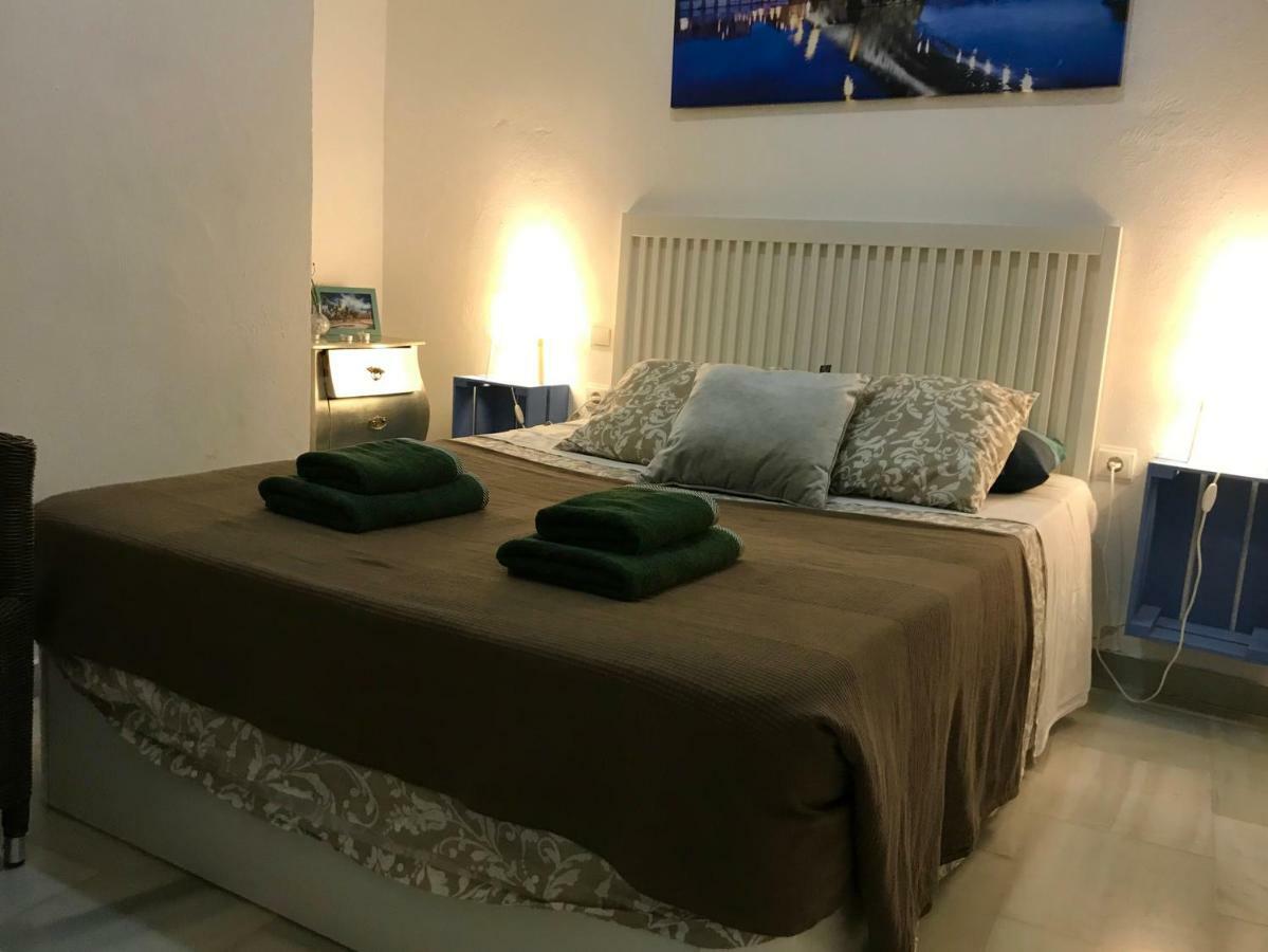 Apartament Santas Patronas Street Center Sewilla Zewnętrze zdjęcie